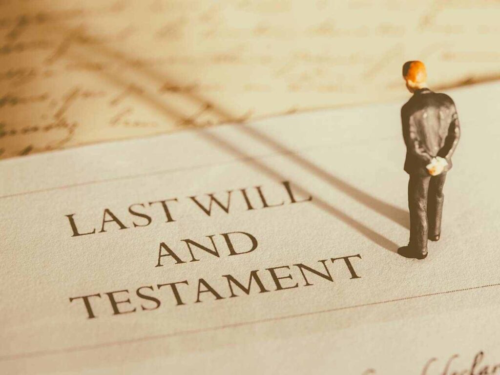 Writing A Will, lawyer for will. QBM Lawyers. Can I exclude my child from my will